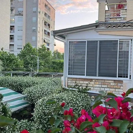 Meda's Lägenhet Tirana